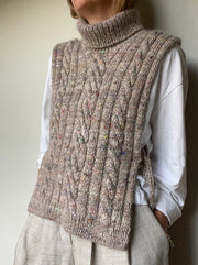 Twist Loop Collar by Other Loops, No 16 + silk mohair knitting kit Knitting kits Other Loops 