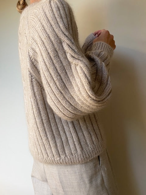 Twist Loop Sweater by Other Loops, No 20 + No 10 + No 12 Knitting kits Other Loops 