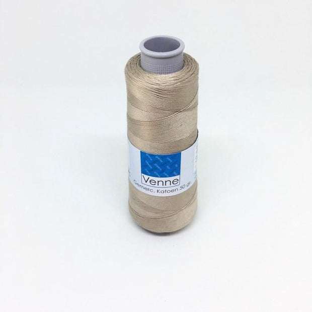 Venne accompanying thread or cotton thread in color beige