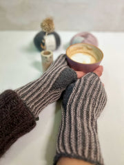Wilma wrist warmers by Hanne Falkenberg, No 2 knitting kit Knitting kits Hanne Falkenberg 